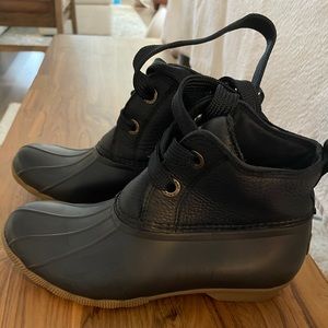 Sperry boots